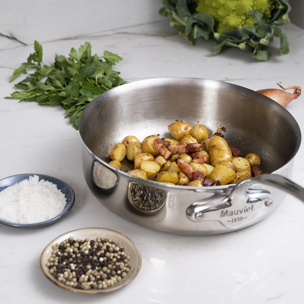 Plat à sauter M'COOK - article sur l'inox 18/10 par Mauviel